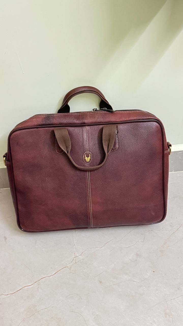 Leather bag